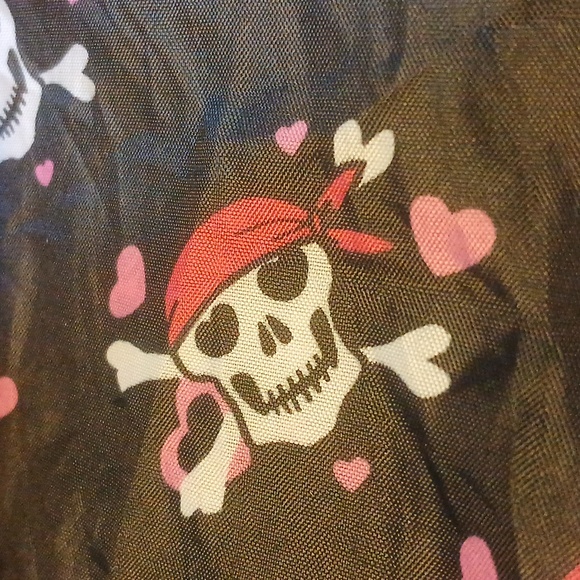 Skull and Crossbone Black and Pink Scarf - Picture 2 of 9